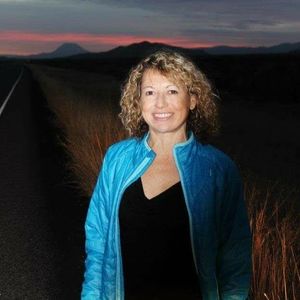 Meet your Posher, Nina